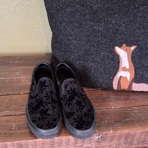 Vans classic slip on